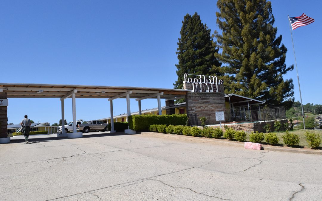 Foothills Motel